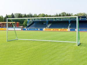 033037-033038_Fußballtor Basic.jpg